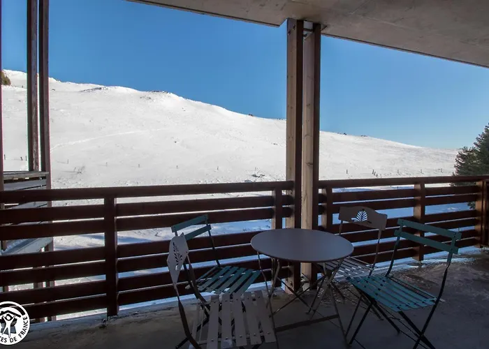Appartement 4 Personnes Avec Piscine, Wifi, Garage